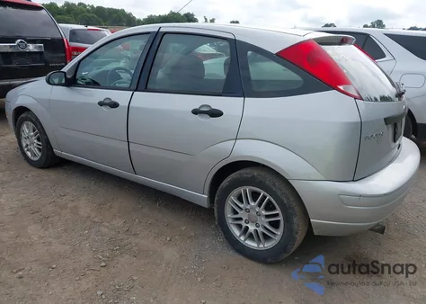 2005 Ford Focus Zx5 из США, поврежденный, VIN 3FAFP37N05R132259
